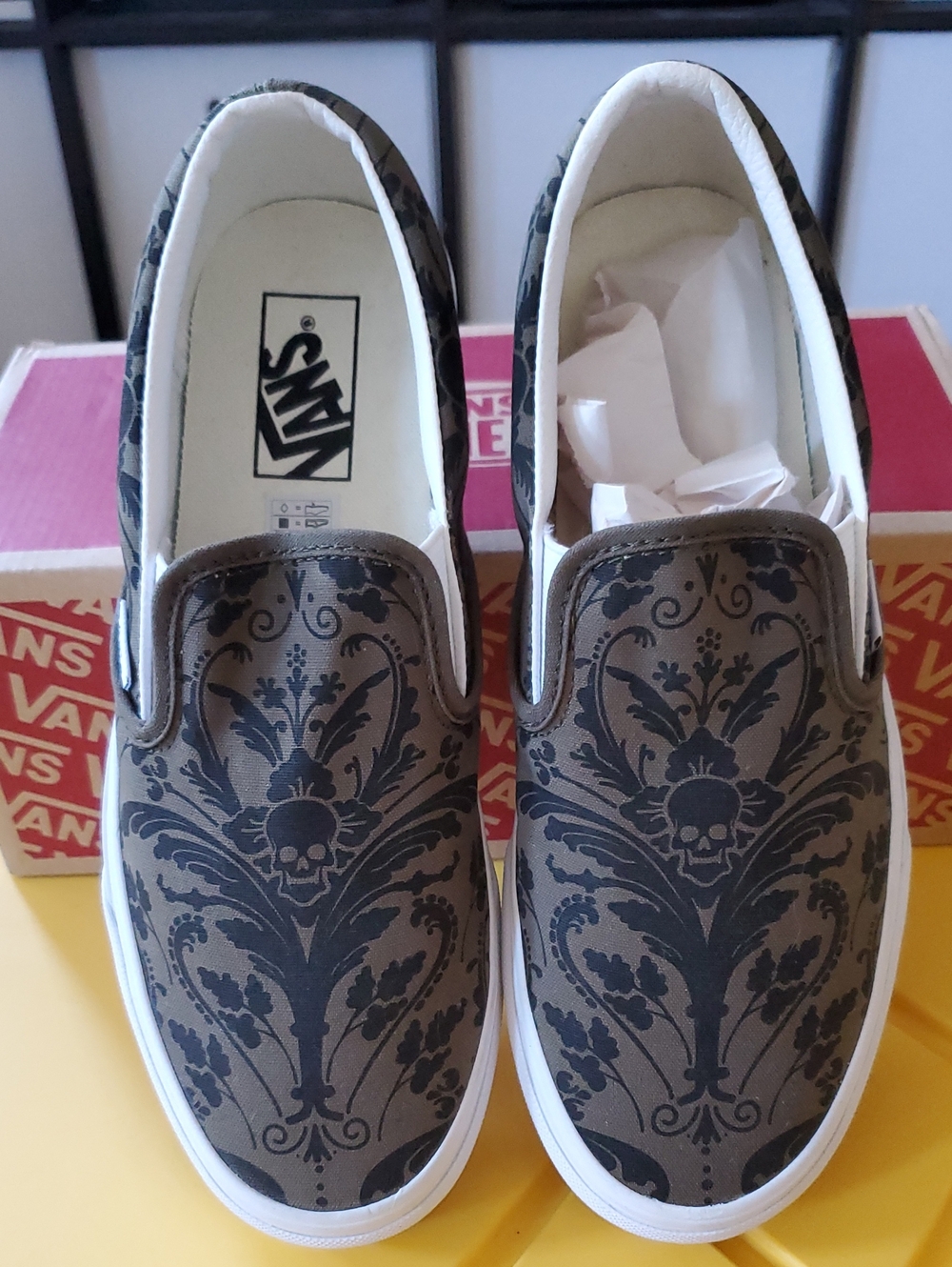 Vans ARMY GREEN Canvas Slip-On with Black Damask Skull Print